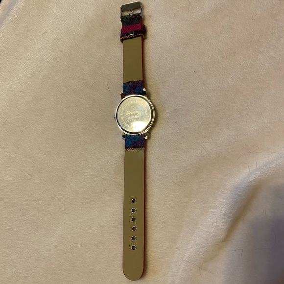 Geneva Watch - Picture 4 of 4